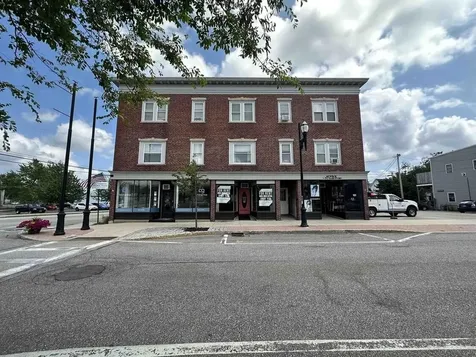 65 Hanson Street Rochester NH 03867