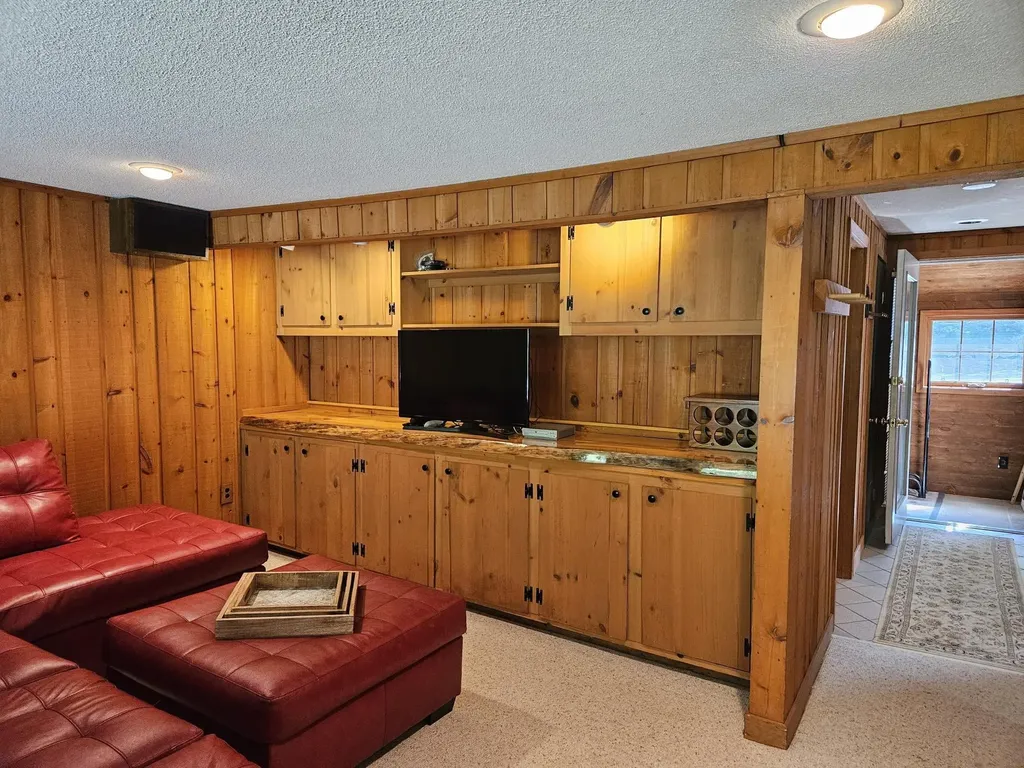 10 Kernwood Drive Lincoln NH 03251