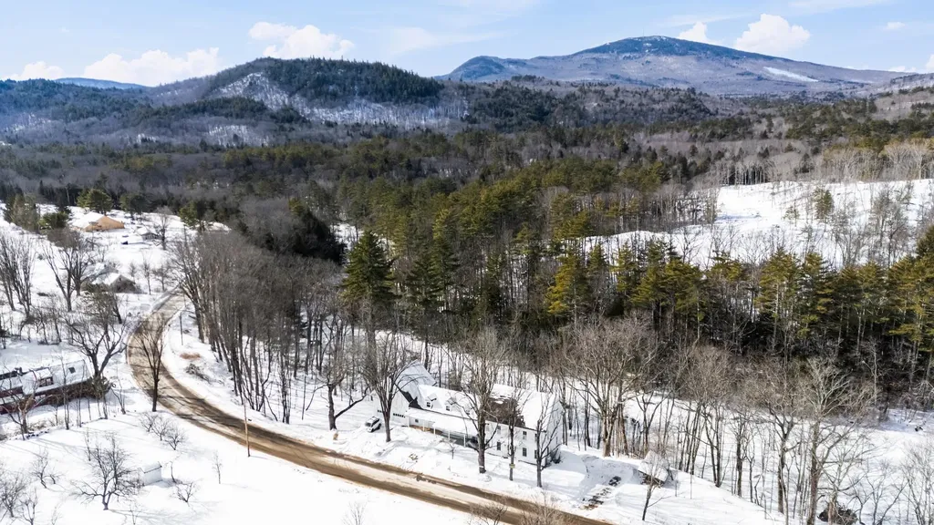 516 West Salisbury Road Salisbury NH 03268