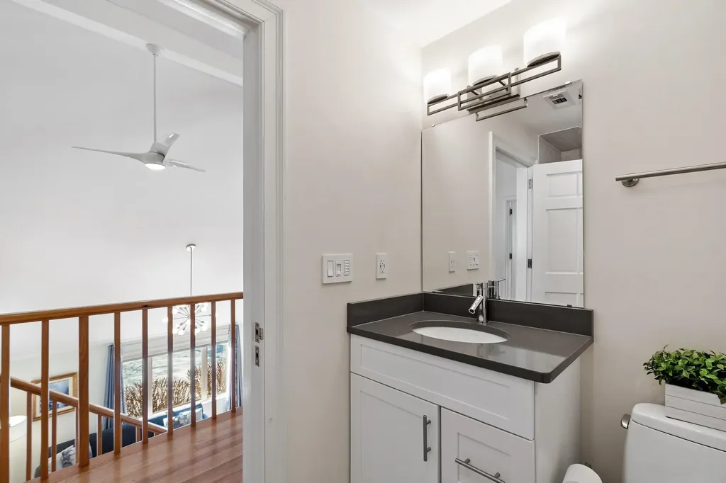 1 Dalkeith Road Hollis NH 03049