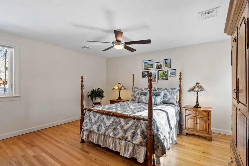 1 Dalkeith Road Hollis NH 03049