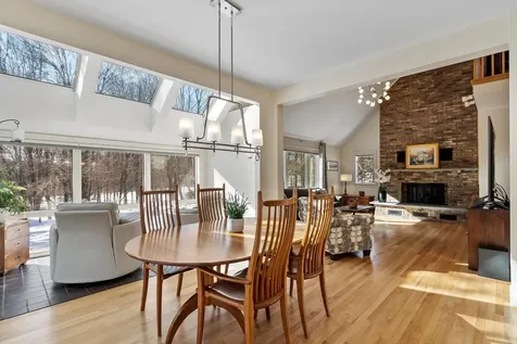 1 Dalkeith Road Hollis NH 03049