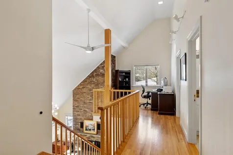 1 Dalkeith Road Hollis NH 03049