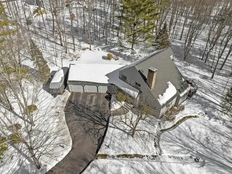 1 Dalkeith Road Hollis NH 03049