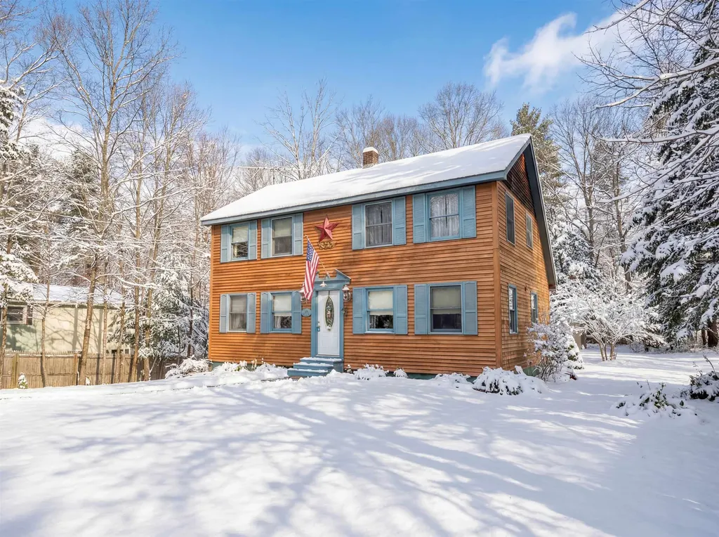 292 Ledgemere Point Hubbardton VT 05732