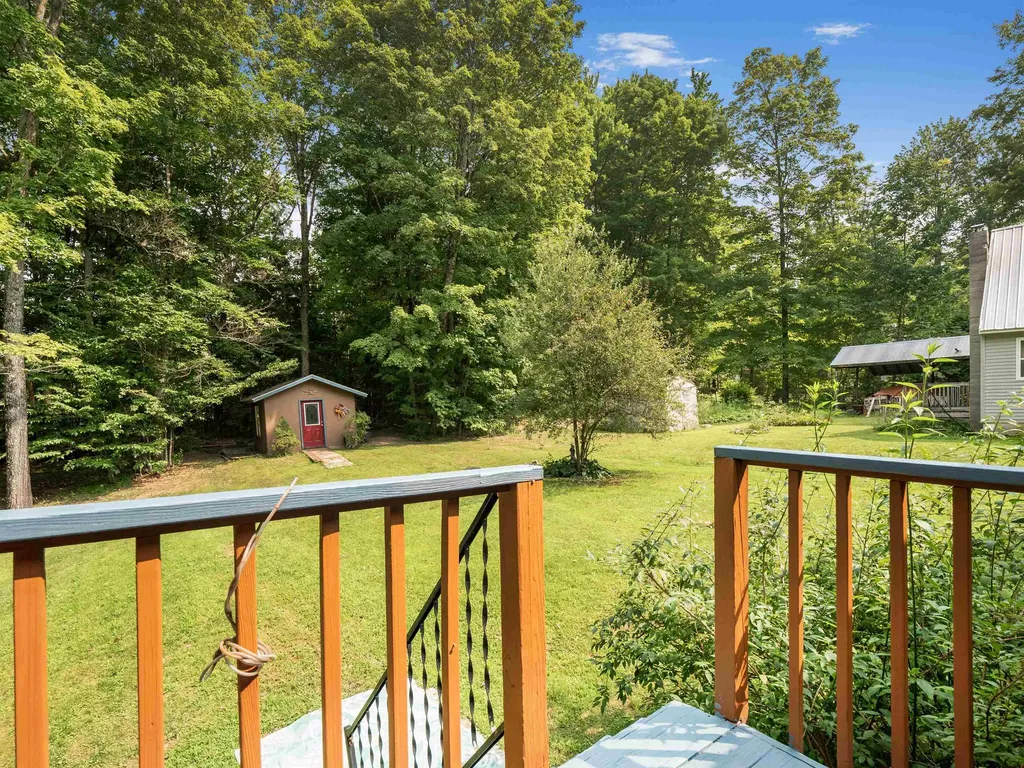 292 Ledgemere Point Hubbardton VT 05732