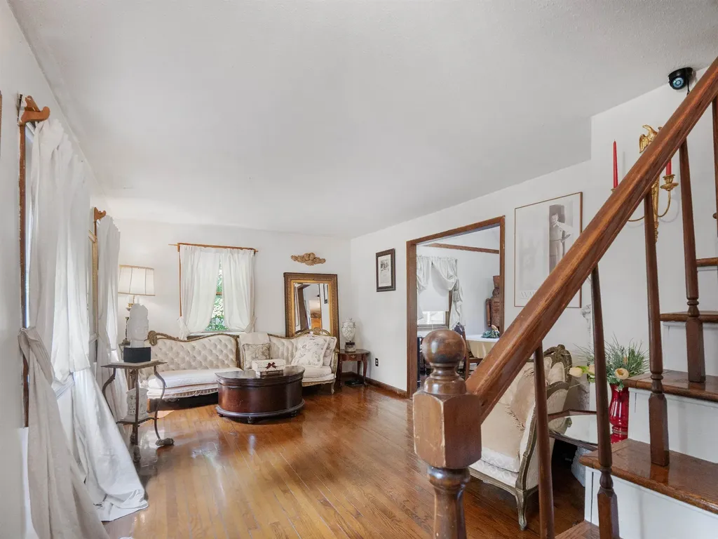 292 Ledgemere Point Hubbardton VT 05732