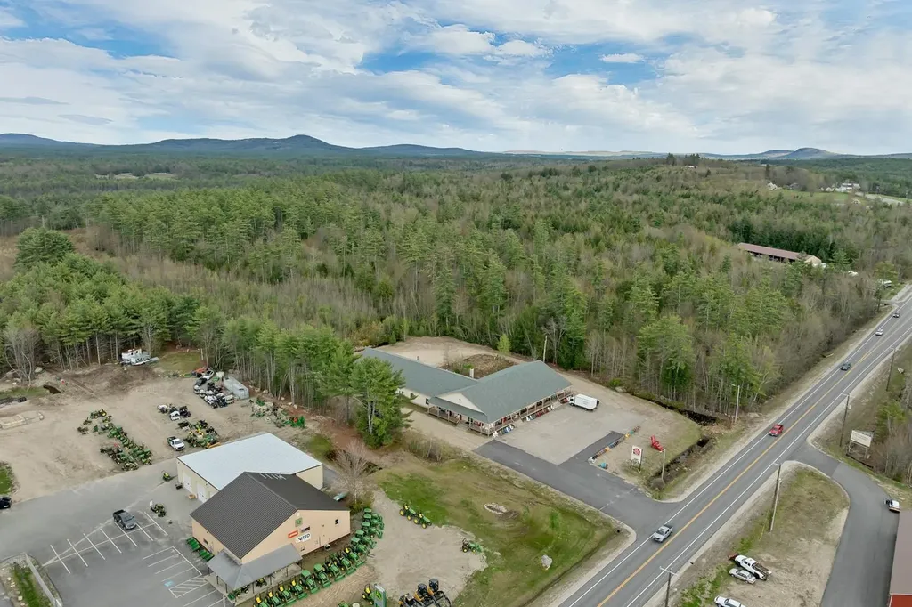 1210 White Mountain Highway Ossipee NH 03864
