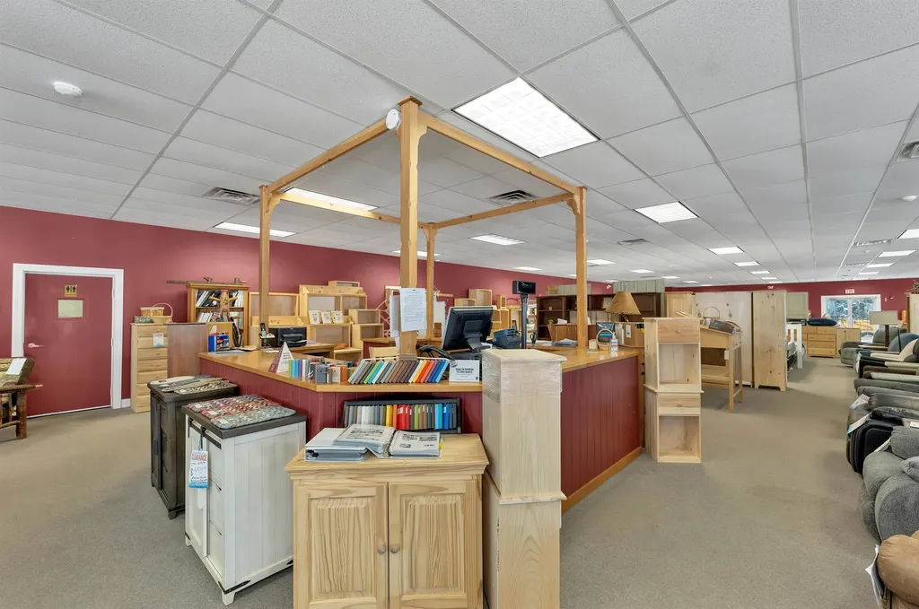 1210 White Mountain Highway Ossipee NH 03864