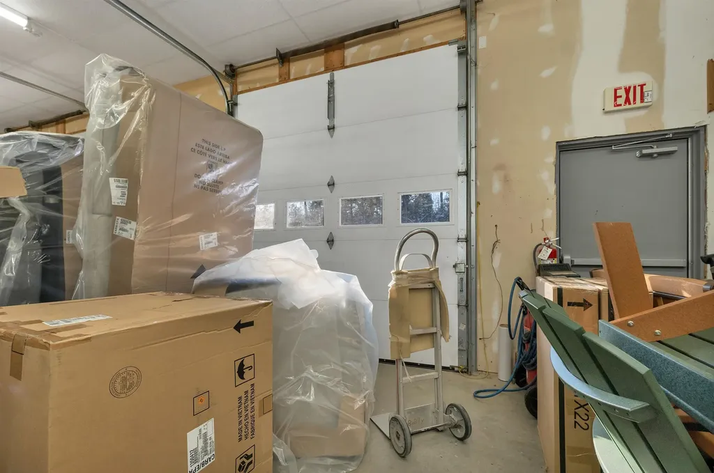 1210 White Mountain Highway Ossipee NH 03864