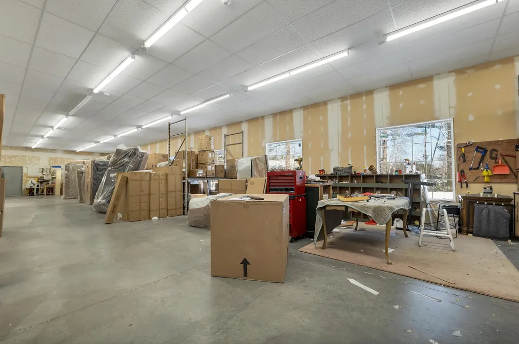 1210 White Mountain Highway Ossipee NH 03864