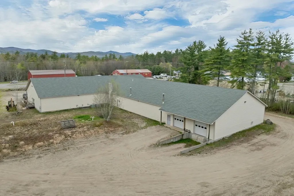 1210 White Mountain Highway Ossipee NH 03864