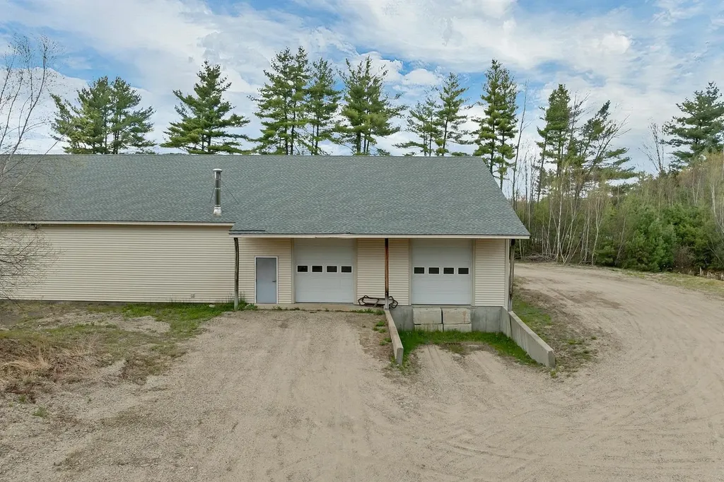 1210 White Mountain Highway Ossipee NH 03864