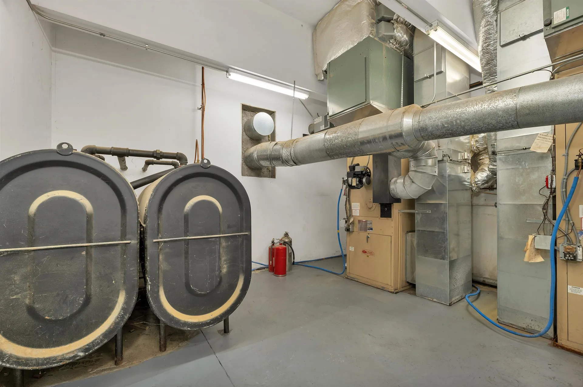 1210 White Mountain Highway Ossipee NH 03864