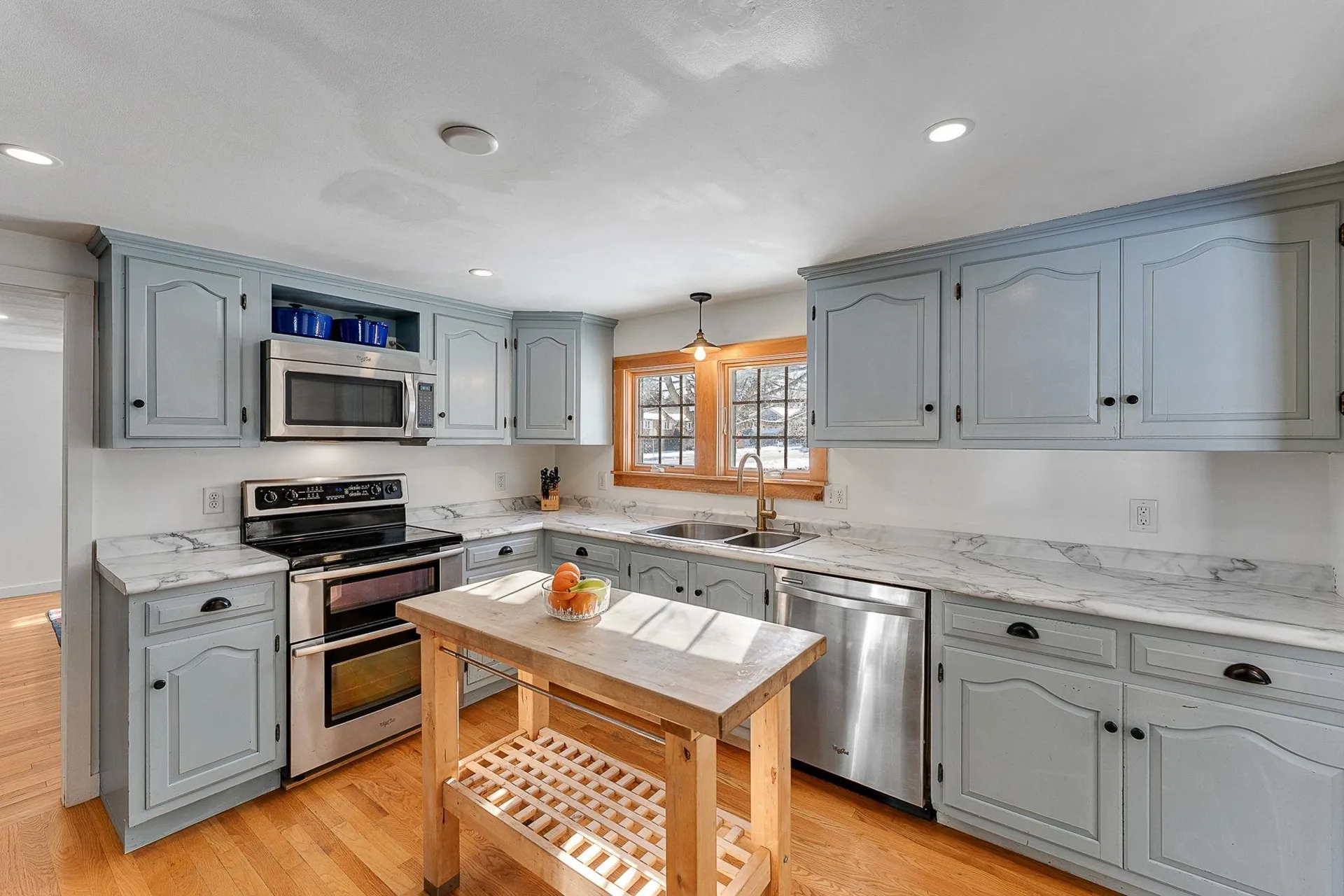 730 Falls Road Shelburne VT 05482