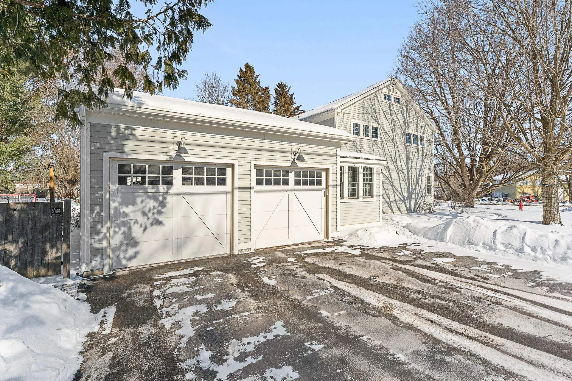 730 Falls Road Shelburne VT 05482