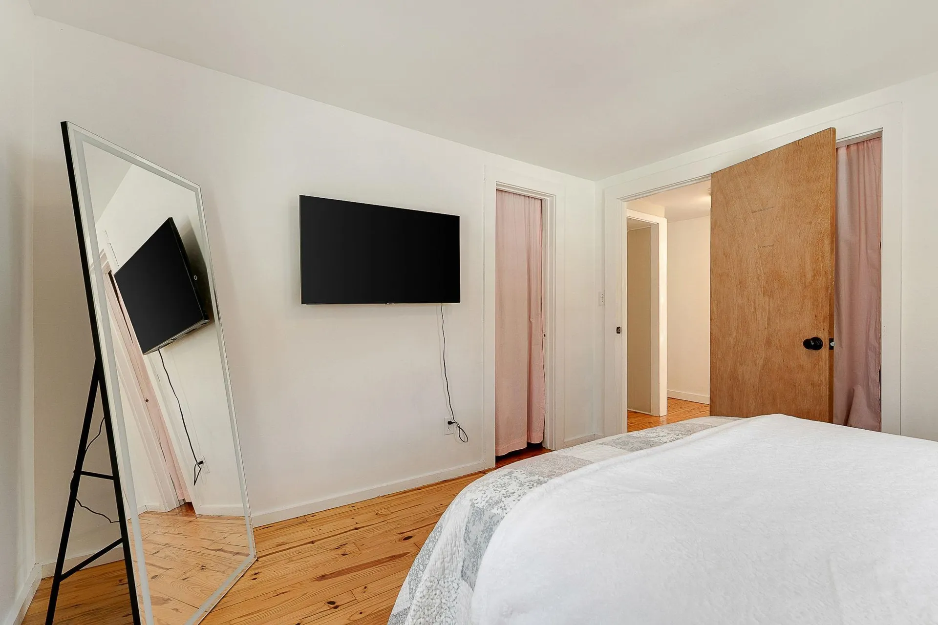 730 Falls Road Shelburne VT 05482