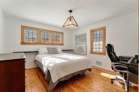 730 Falls Road Shelburne VT 05482