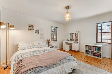 730 Falls Road Shelburne VT 05482