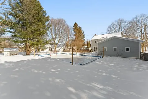 730 Falls Road Shelburne VT 05482