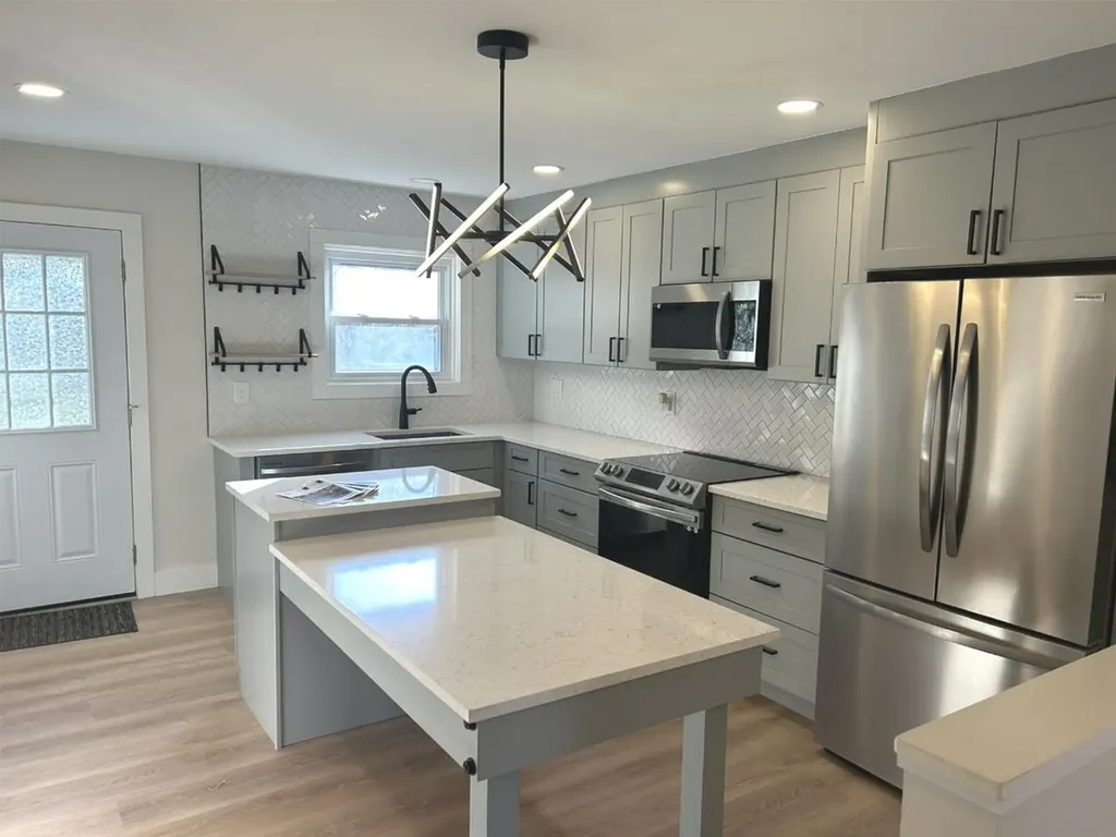 61 Red Pines Lane Colchester VT 05446