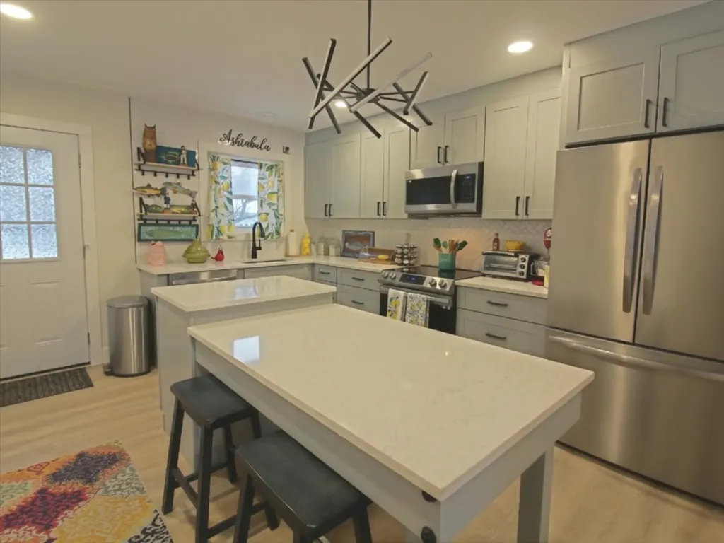 61 Red Pines Lane Colchester VT 05446