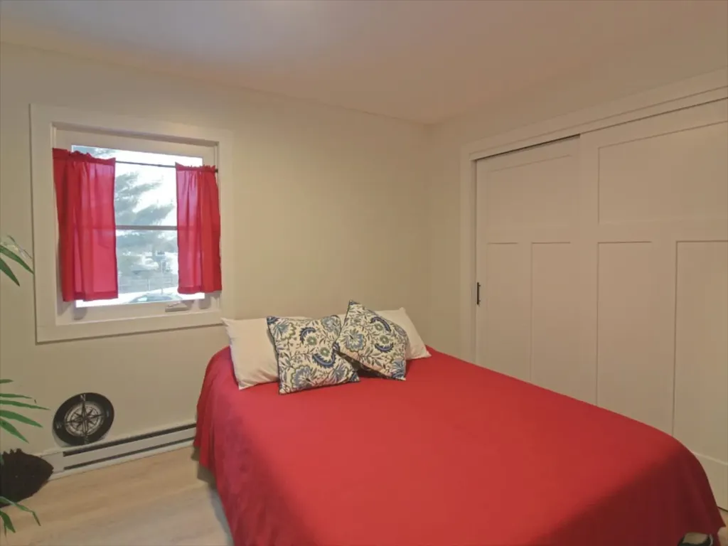 61 Red Pines Lane Colchester VT 05446