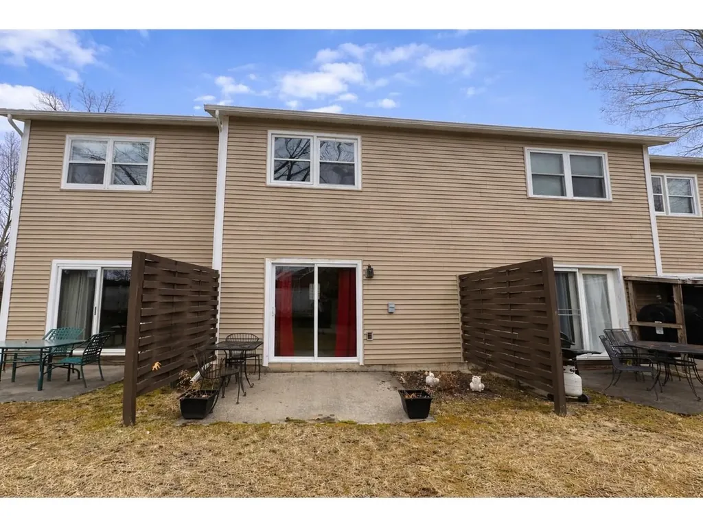 61 Red Pines Lane Colchester VT 05446