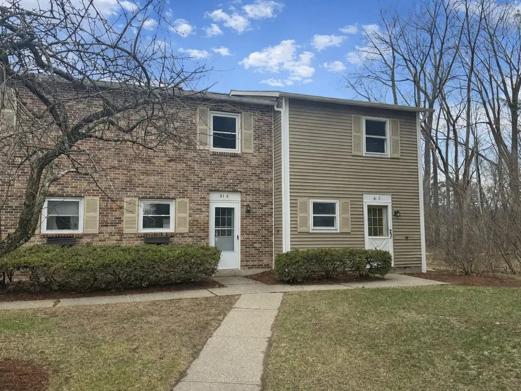 61 Red Pines Lane Colchester VT 05446