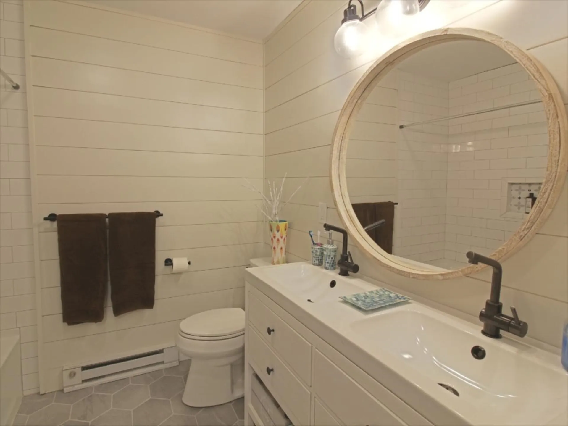 61 Red Pines Lane Colchester VT 05446