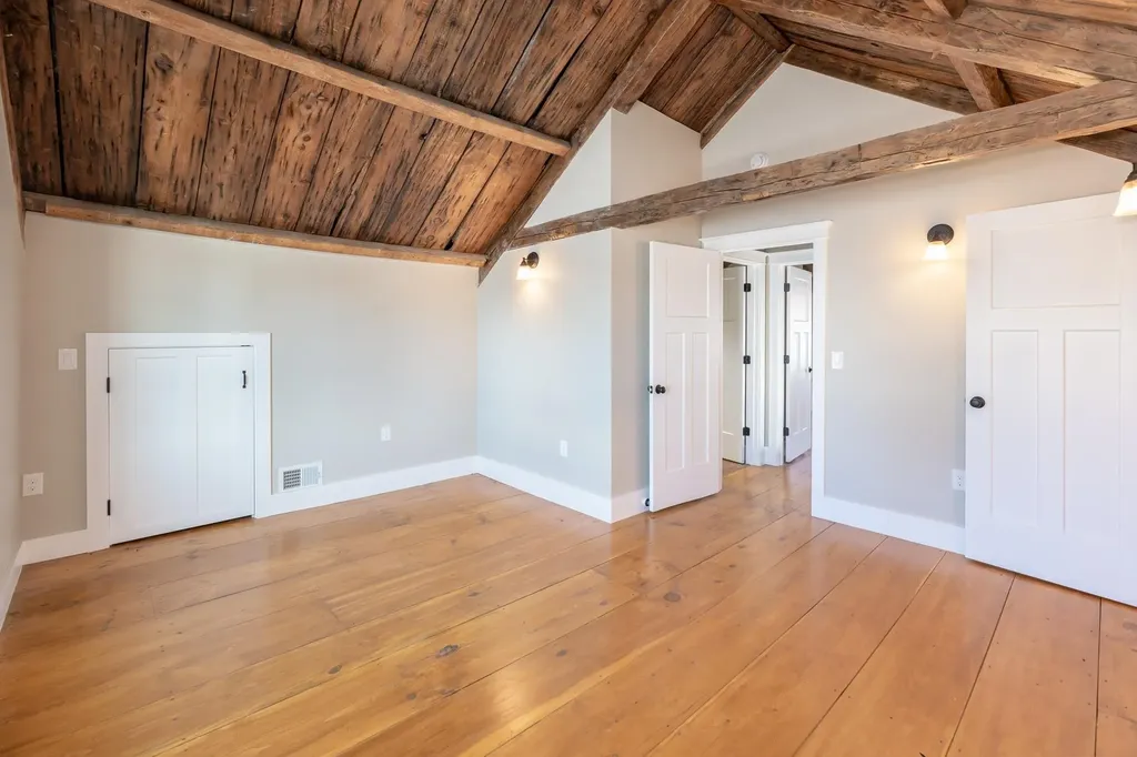 98 Water Street Laconia NH 03246