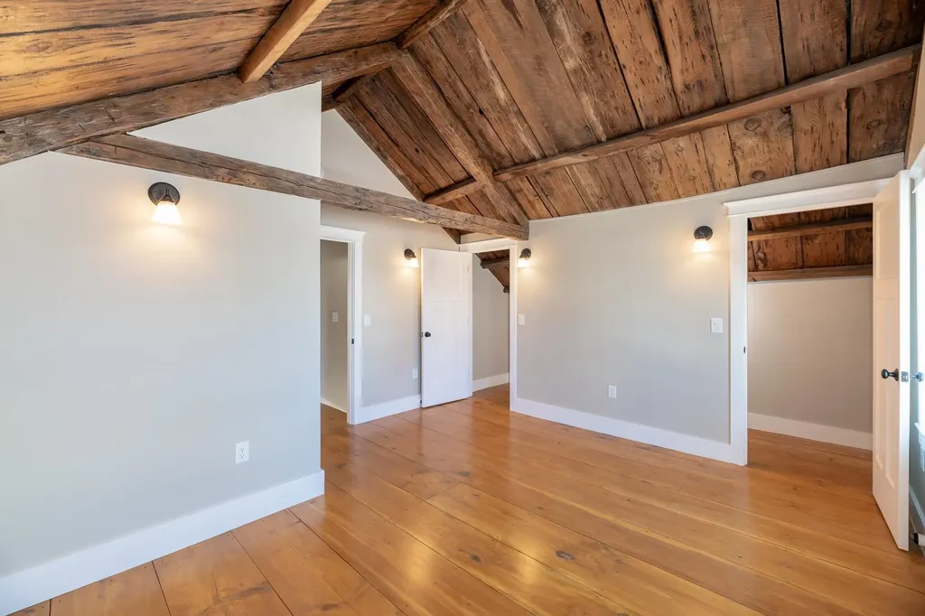 98 Water Street Laconia NH 03246