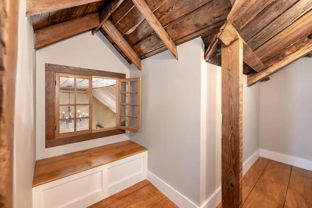 98 Water Street Laconia NH 03246