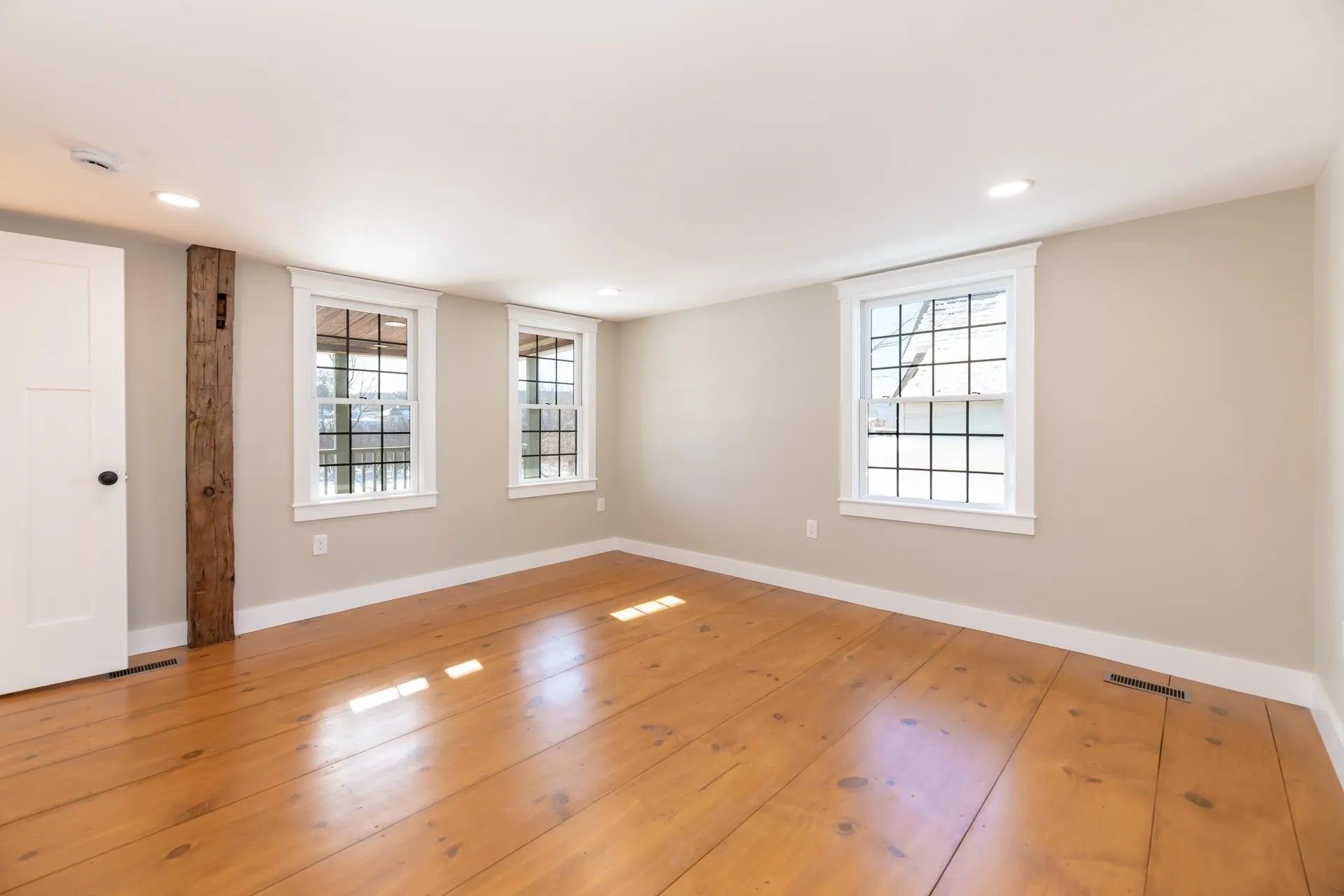 98 Water Street Laconia NH 03246