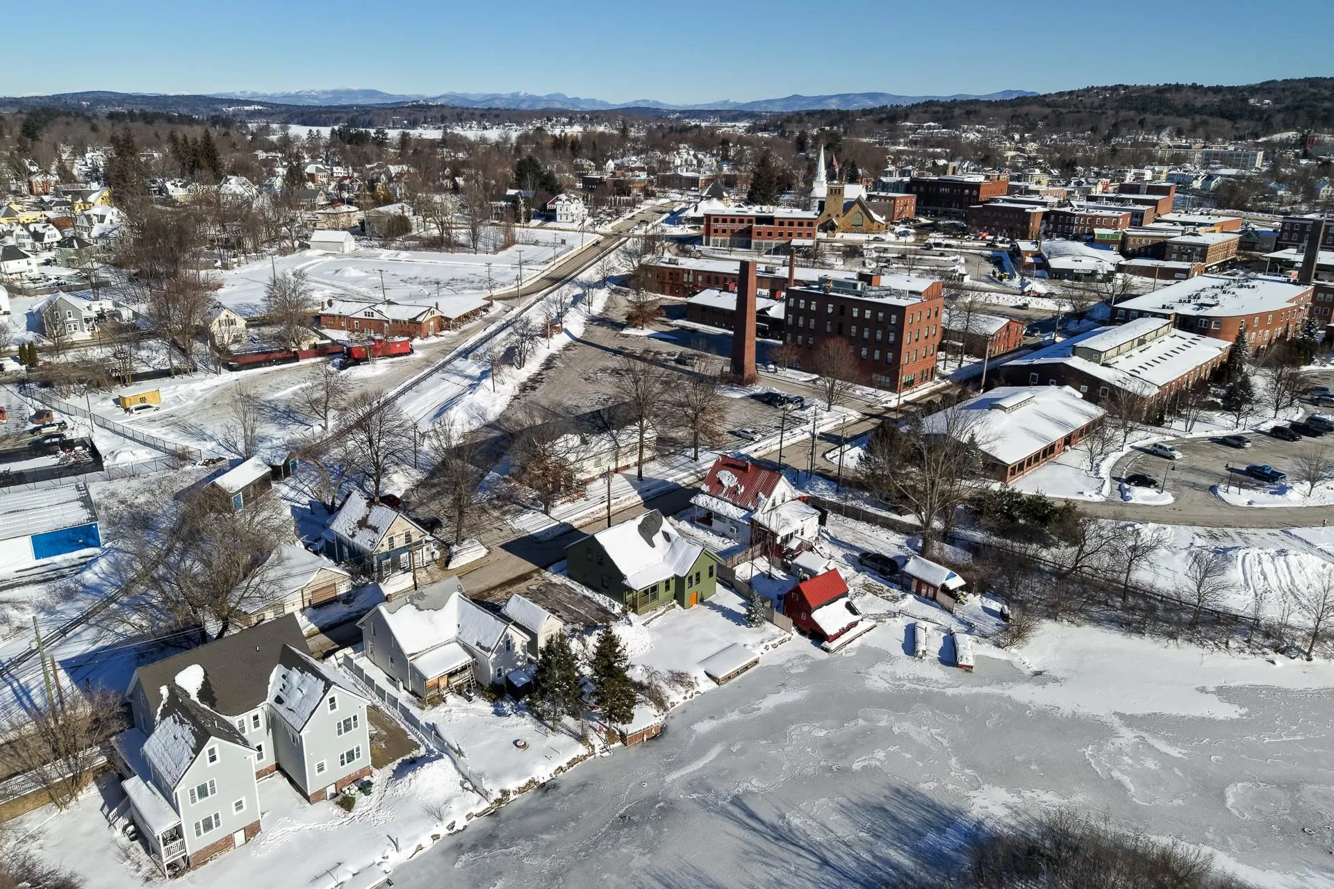 98 Water Street Laconia NH 03246