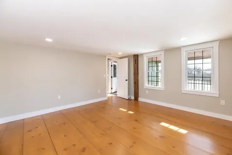 98 Water Street Laconia NH 03246