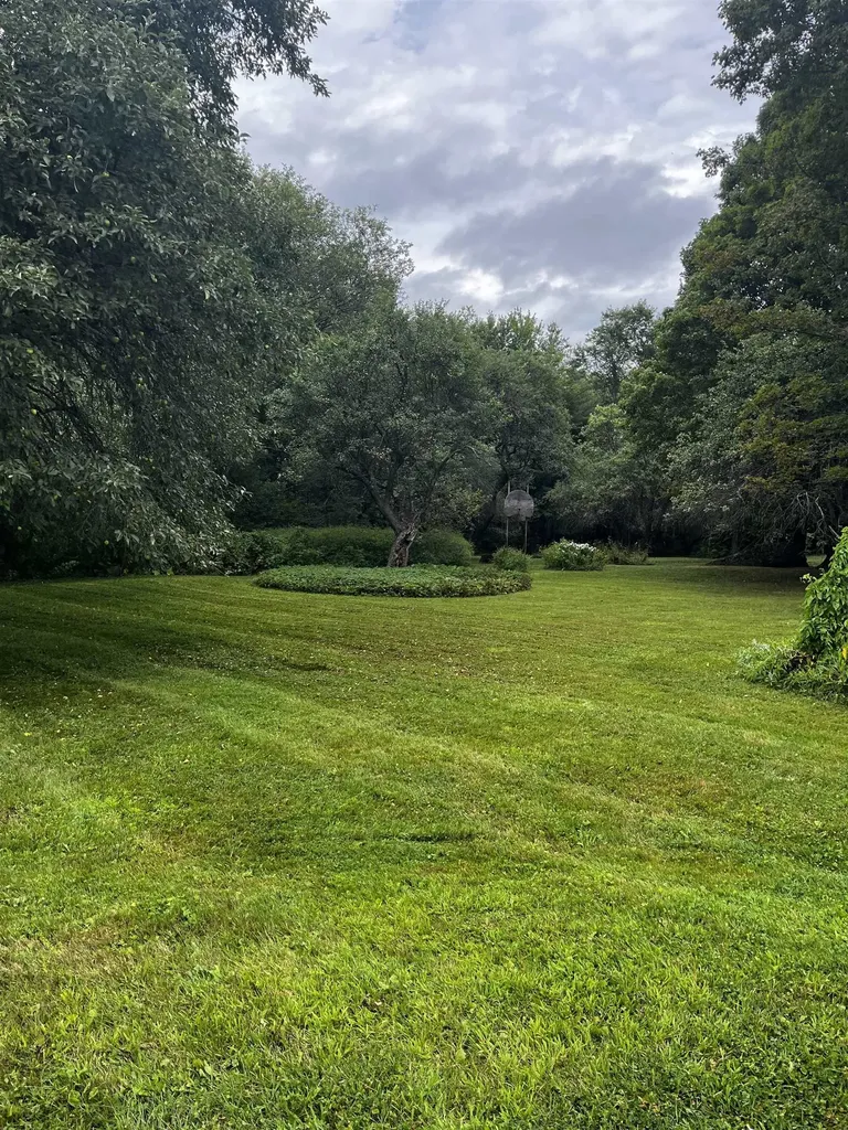 771 Old Deuso Road Eden VT 05652