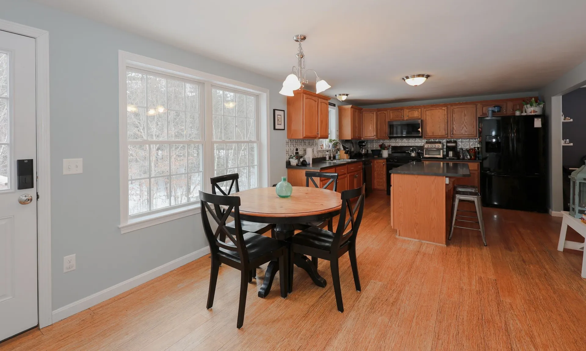 16 Molly Way Epping NH 03842