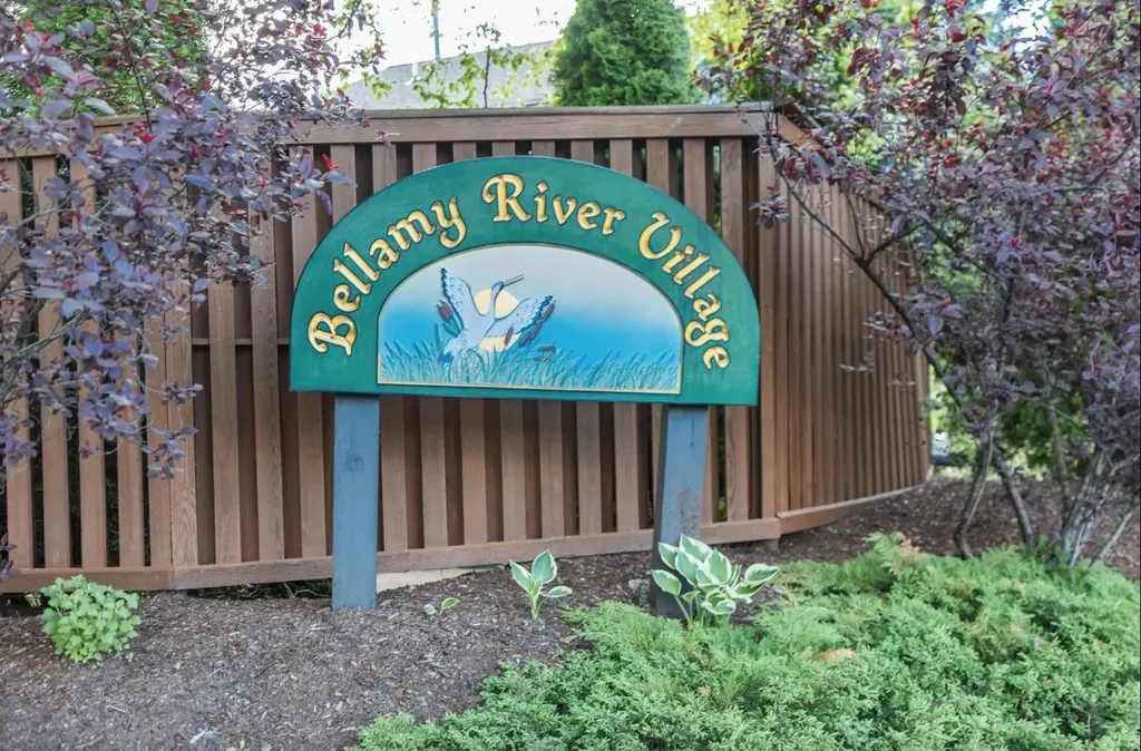 18 Deborah Lane Dover NH 03820