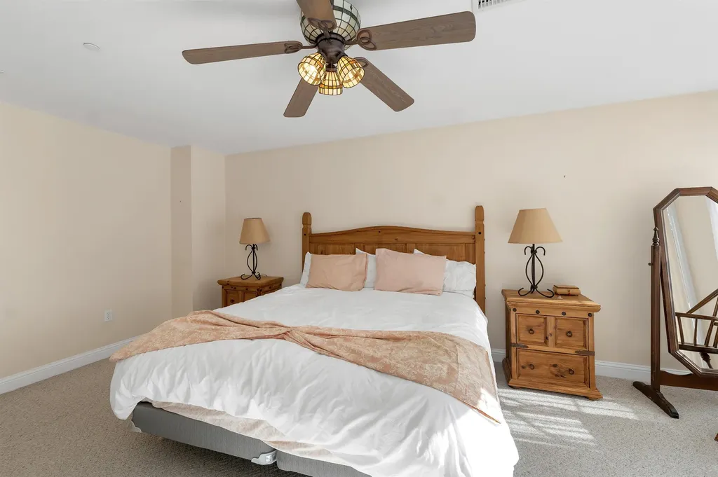 18 Deborah Lane Dover NH 03820