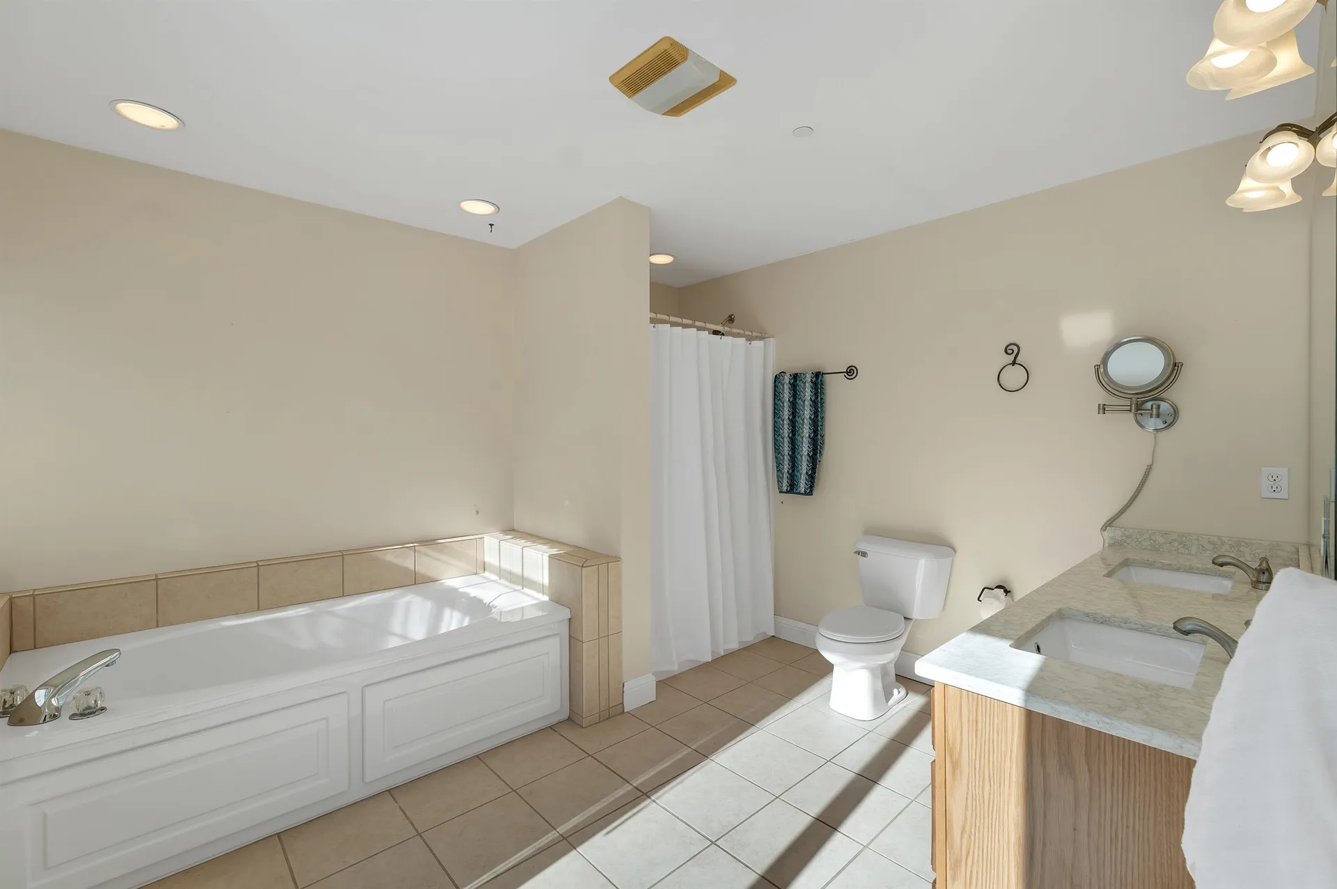 18 Deborah Lane Dover NH 03820