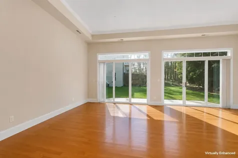18 Deborah Lane Dover NH 03820