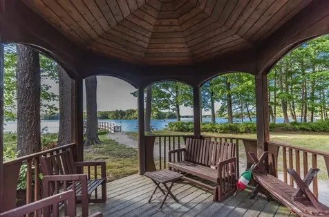 18 Deborah Lane Dover NH 03820