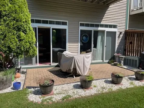 18 Deborah Lane Dover NH 03820