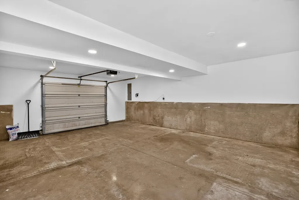 1 West Meadow Court Milford NH 03055