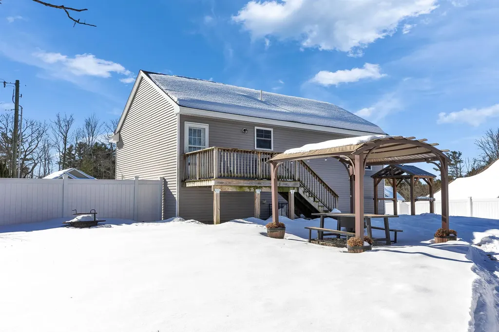 1 West Meadow Court Milford NH 03055