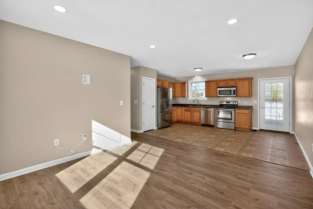 1 West Meadow Court Milford NH 03055