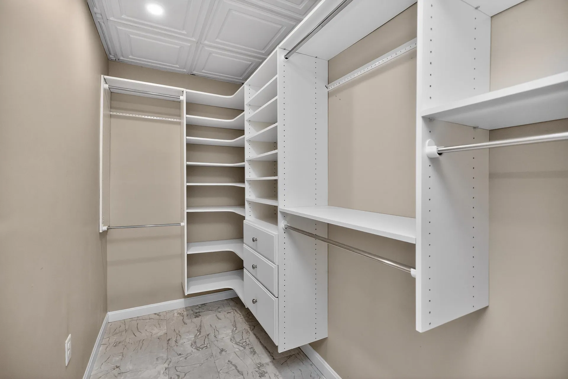 1 West Meadow Court Milford NH 03055