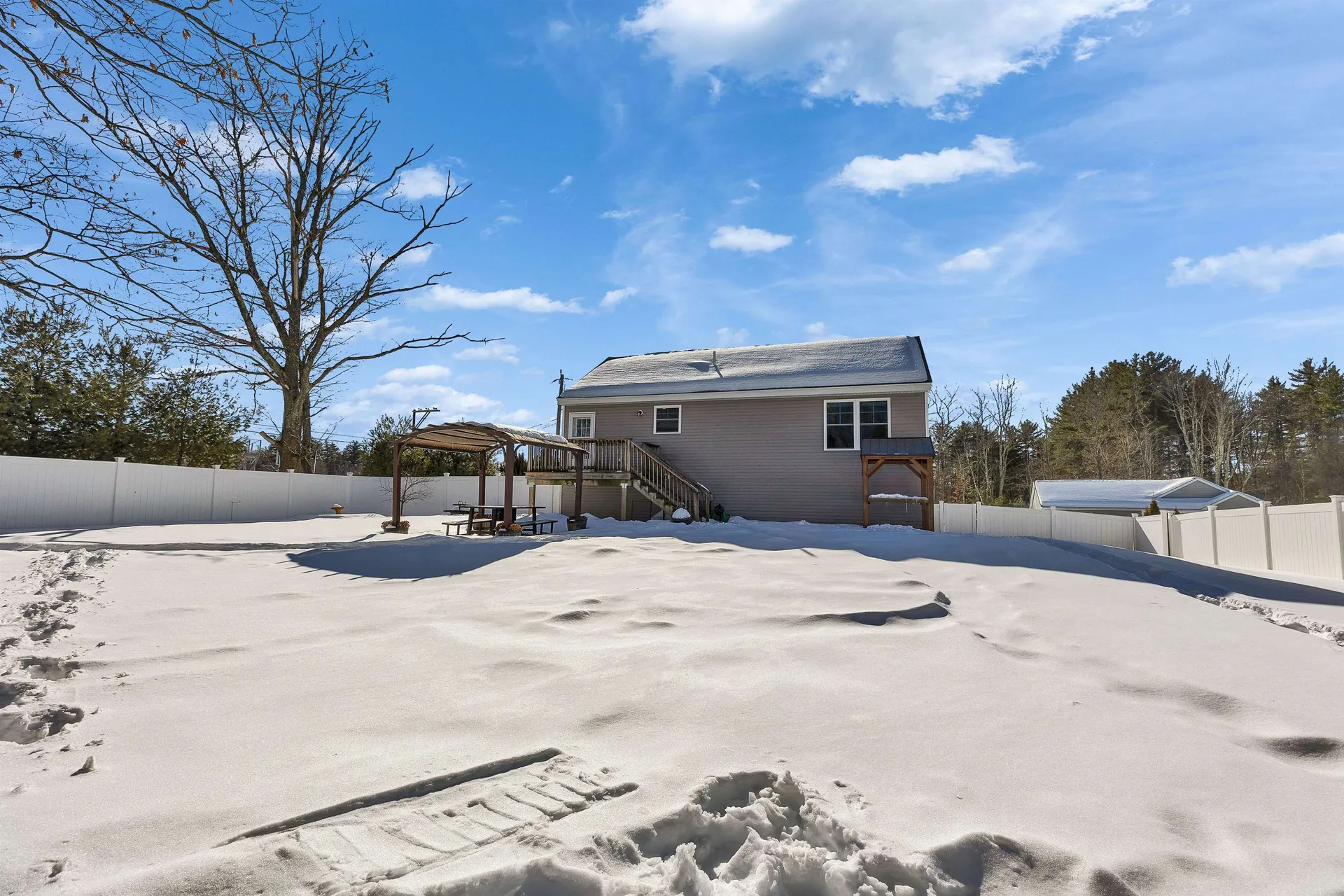 1 West Meadow Court Milford NH 03055