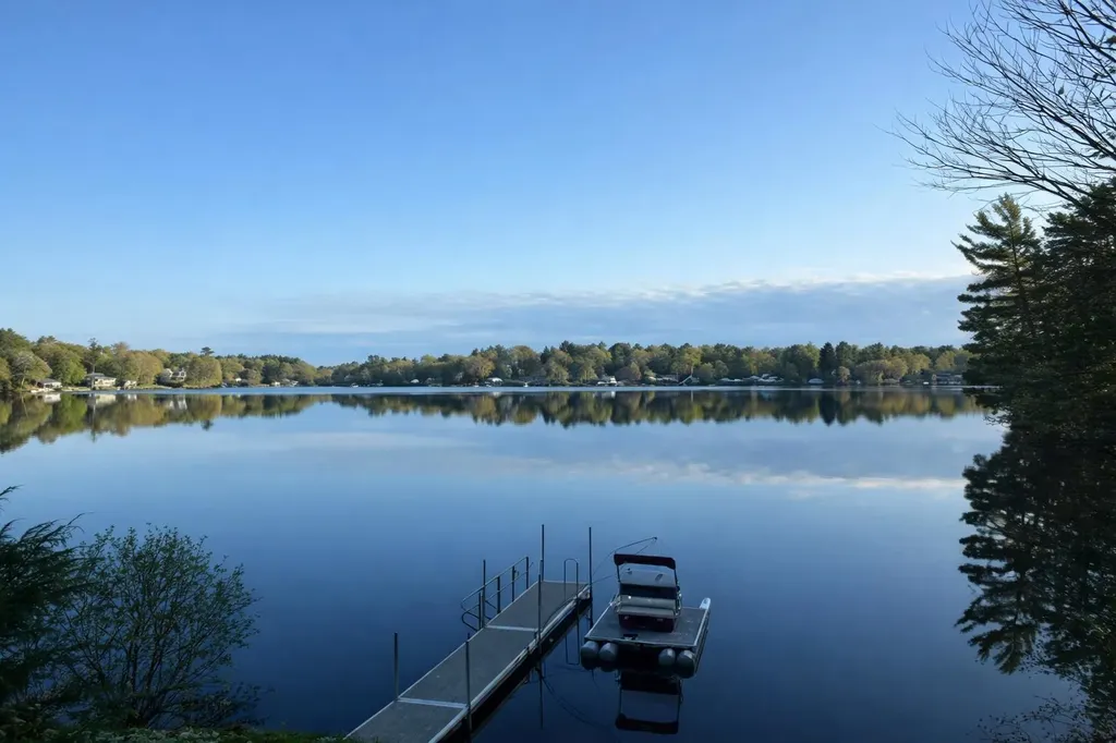 271 Pond View Drive Hampstead NH 03826